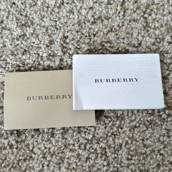 Men’s Burberry Brit Check Belt - Size 32/80. Approx fits sizes 29-31 US. - Picture 6 of 6